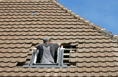 Pose de velux - Moncé-en-Belin